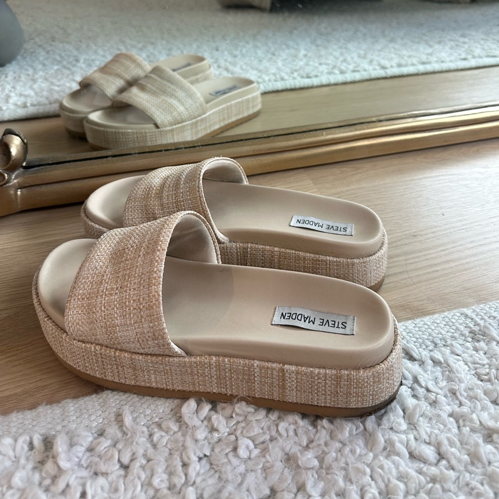 Steve Madden Sandals